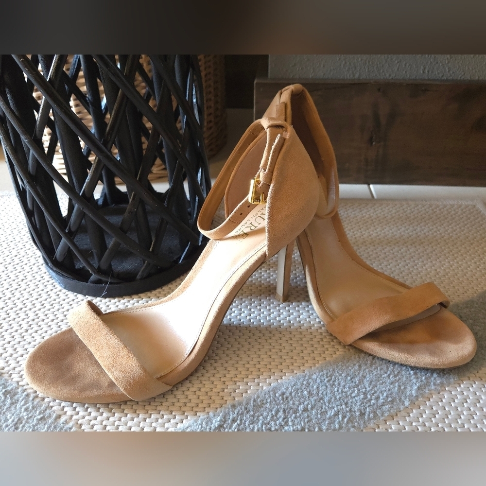 Ralph Lauren Stiletto Heel Ankle Strap Tarah Allie Gwen 9 Suede Classy Wedding - Picture 4 of 16